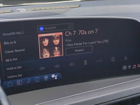 Used 2024 Cadillac XT4 Premium Luxury FWD image 13