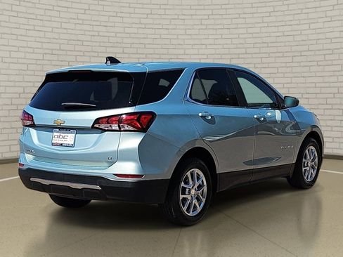 Used 2022 Chevrolet Equinox LT FWD image 5