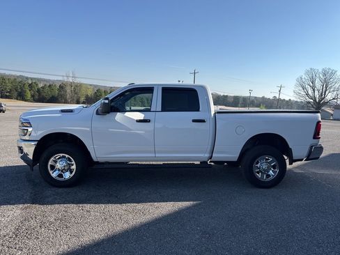 Used 2025 RAM 2500 Tradesman image 3