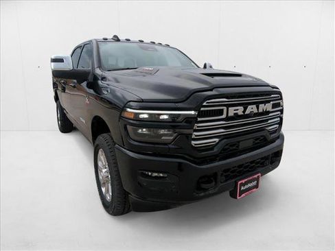 New 2025 RAM 2500 Laramie image 7
