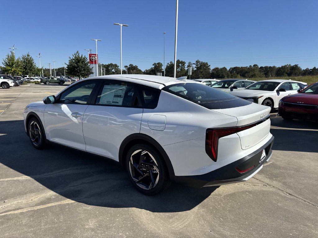 New 2026 Kia K4 GT-Line Turbo FWD image 5
