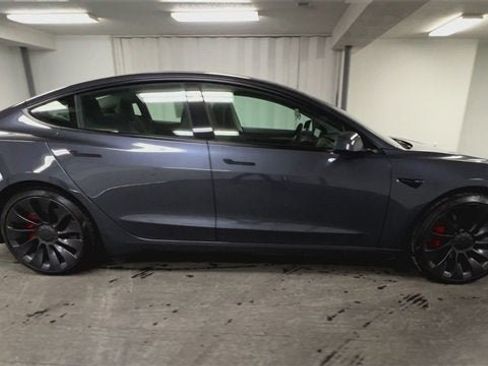 Used 2023 Tesla Model 3 Performance image 9