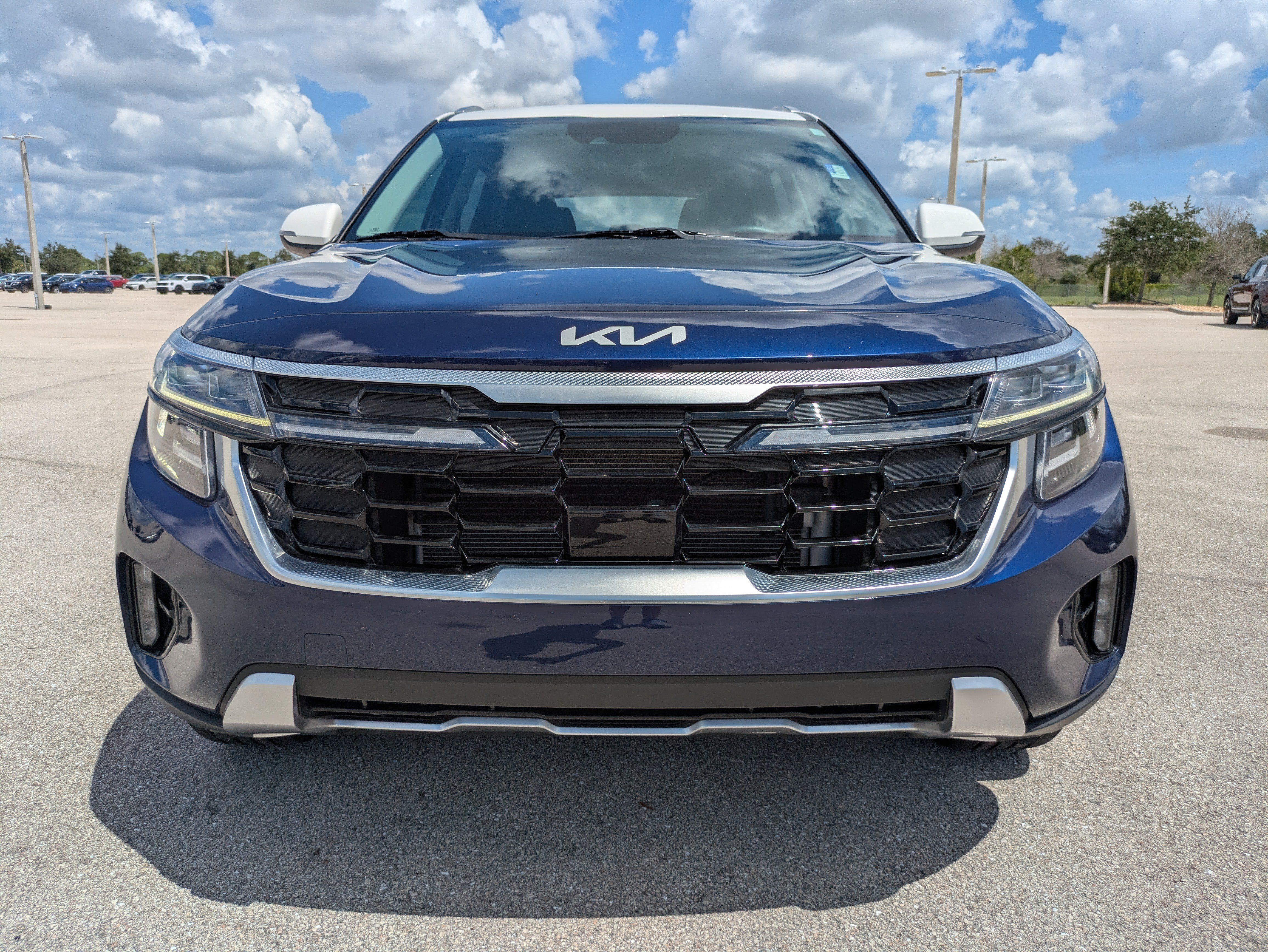 Certified 2024 Kia Seltos SX AWD/4WD image 9