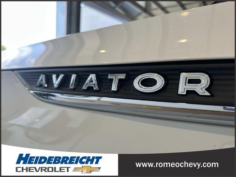 Used 2025 Lincoln Aviator Reserve w/ Equipment Group 201A AWD/4WD image 42