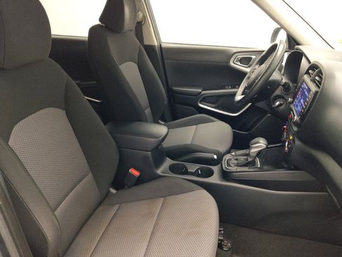 Used 2022 Kia Soul LX w/ Technology Package image 21