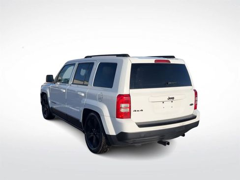 Used 2015 Jeep Patriot Sport w/ Power Value Group image 7