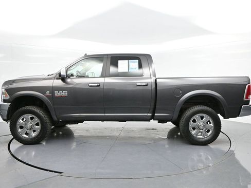 Used 2018 RAM 2500 Laramie AWD/4WD image 4
