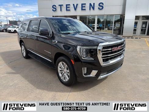 Used 2023 GMC Yukon XL SLT w/ SLT Luxury Package AWD/4WD image 3