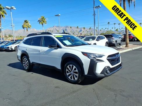 Certified 2025 Subaru Outback Premium image 1