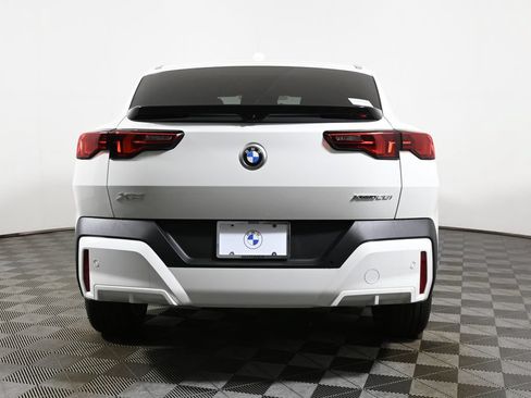 New 2026 BMW X2 xDrive28i w/ Convenience Package AWD/4WD image 6