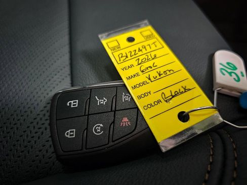 Certified 2026 GMC Yukon AT4 w/ AT4 Premium Package image 42