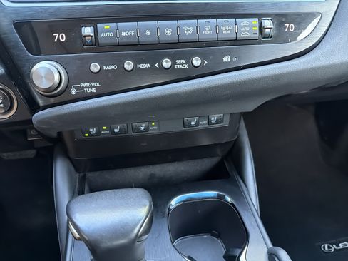Used 2023 Lexus ES 350 w/ Premium Package FWD image 25