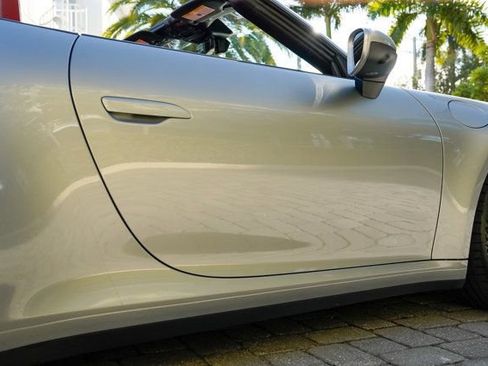 Used 2021 Porsche 911 Carrera image 27