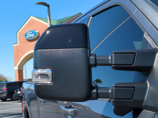 New 2026 Ford F250 Lariat w/ Black Appearance Package AWD/4WD image 12