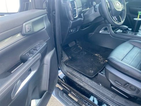 Used 2024 Ford Ranger Lariat w/ FX4 Off-Road Package AWD/4WD image 9