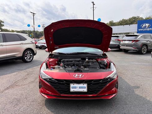 Used 2023 Hyundai Elantra SEL FWD image 10