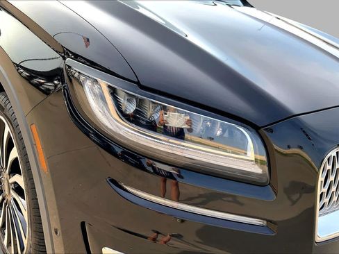 Used 2019 Lincoln Nautilus Black Label AWD/4WD image 27