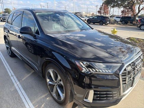 Used 2020 Audi Q7 3.0T Prestige w/ Prestige Package image 3