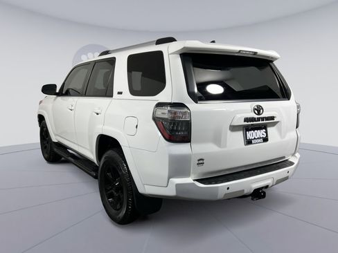 Used 2019 Toyota 4Runner SR5 image 4