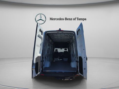 New 2025 Mercedes-Benz Sprinter 2500 image 30