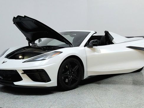 Used 2024 Chevrolet Corvette Stingray Preferred Conv w/ Z51 Performance Package image 9