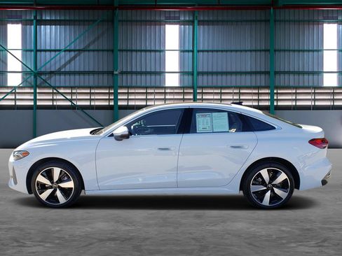 Used 2025 Audi A5 2.0T Prestige AWD/4WD image 2