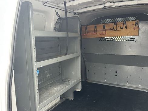Used 2021 Nissan NV200 S FWD image 21