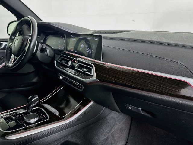 Used 2021 BMW X5 sDrive40i w/ Premium Package RWD image 27