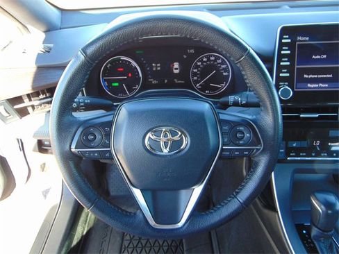 Used 2021 Toyota Avalon XLE image 15