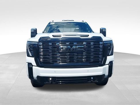 New 2026 GMC Sierra 2500 Denali Ultimate w/ Max Trailering Package AWD/4WD image 3