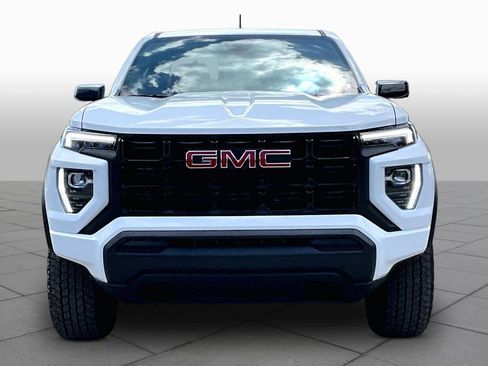 Used 2025 GMC Canyon Elevation RWD image 4