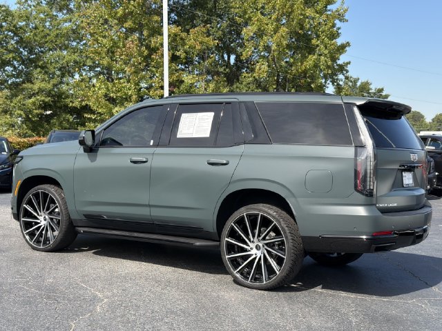 Used 2025 Cadillac Escalade Sport RWD image 3