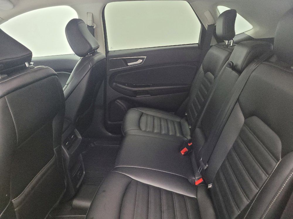 Used 2020 Ford Edge SEL AWD/4WD image 18