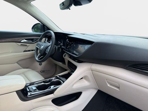 Used 2023 Buick Envision Avenir FWD image 23