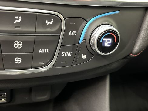 Certified 2023 Chevrolet Traverse RS AWD/4WD image 30