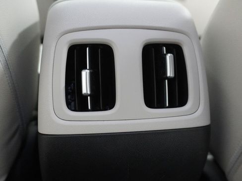 Used 2025 Hyundai Tucson SEL FWD image 25