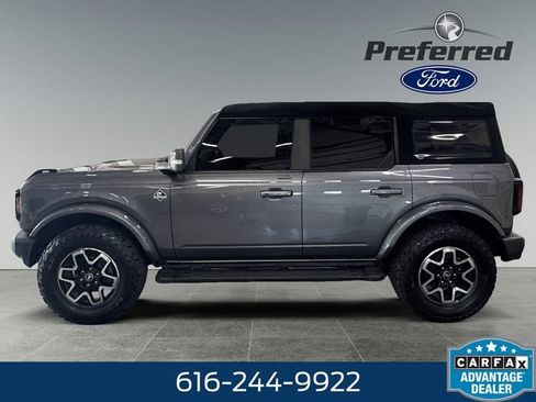 Used 2023 Ford Bronco Outer Banks AWD/4WD image 9