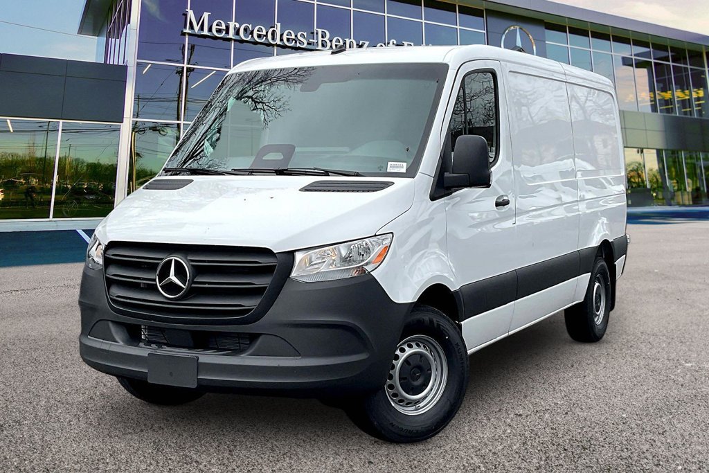 Used 2026 Mercedes-Benz Sprinter 2500 image 2