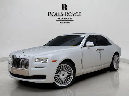Certified 2016 Rolls-Royce Ghost RWD image 5