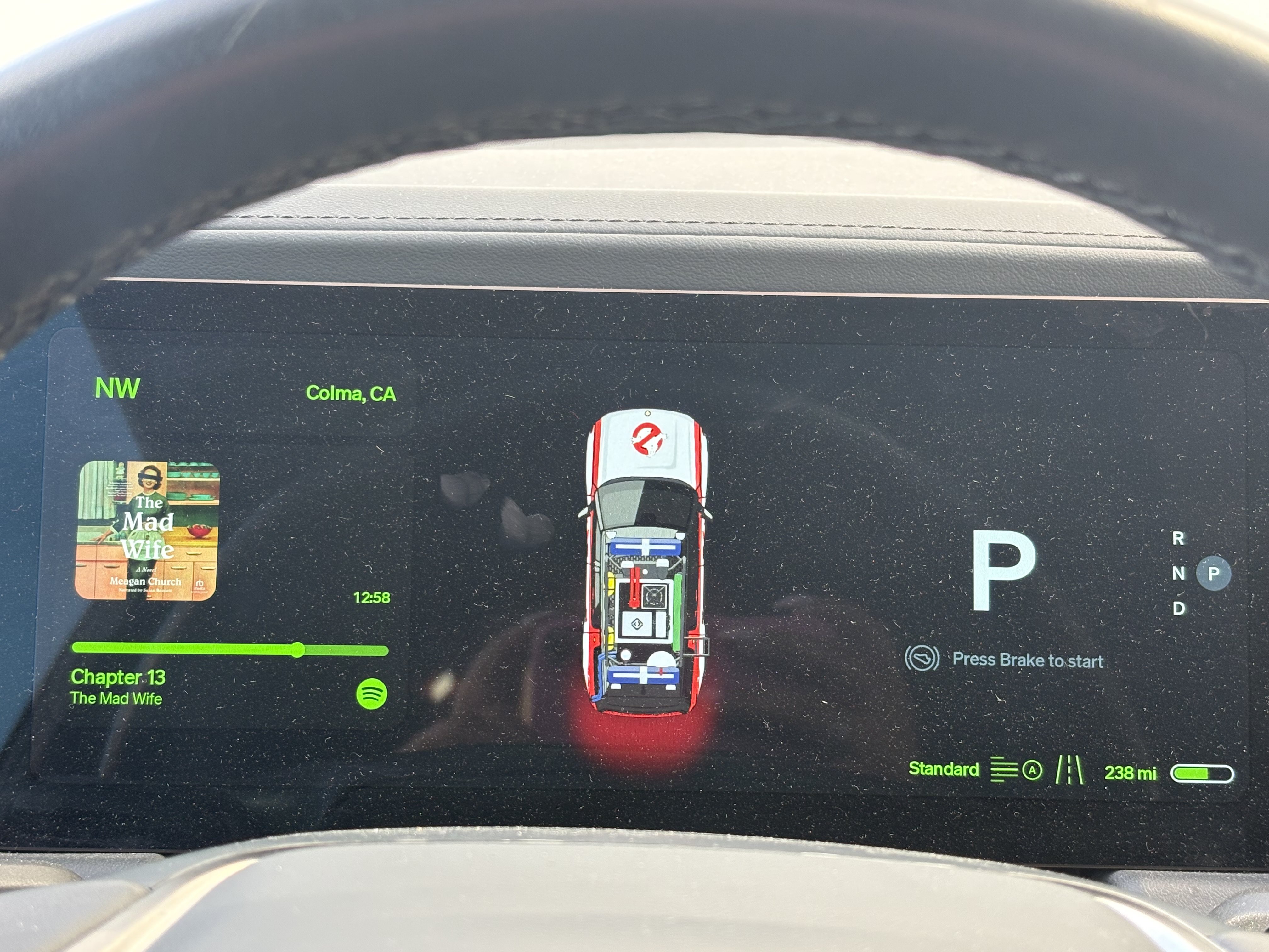 Used 2024 Rivian R1S Adventure Dual AWD/4WD image 19