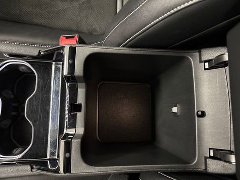 Used 2021 Jeep Grand Cherokee L Laredo image 58