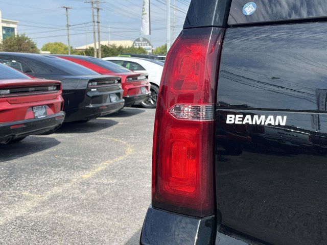 Used 2017 Chevrolet Tahoe Premier AWD/4WD image 10