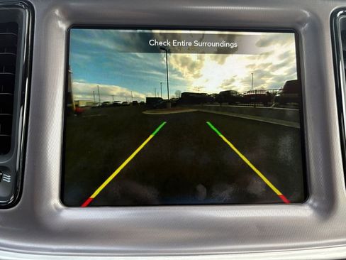 Used 2021 Dodge Challenger GT w/ Plus Package image 9