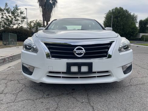 Used 2015 Nissan Altima 2.5 S FWD image 9
