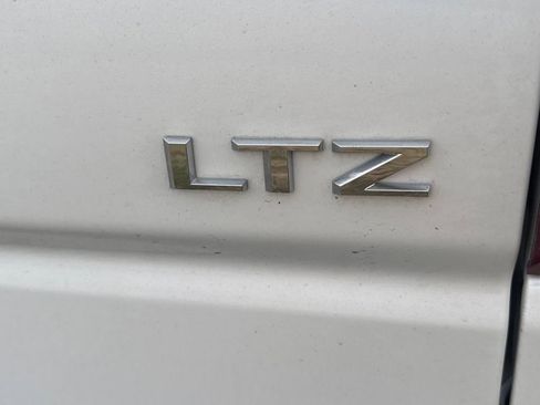 Used 2025 Chevrolet Silverado 1500 LTZ w/ LTZ Premium Texas Edition image 6