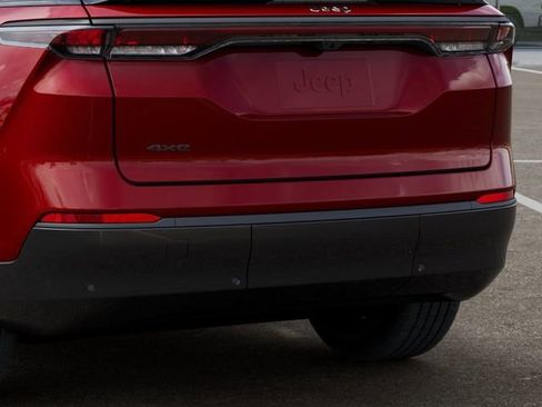 New 2025 Jeep Wagoneer S Limited w/ Trailer Tow Group AWD/4WD image 13