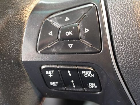 Used 2016 Ford Explorer Platinum AWD/4WD image 36