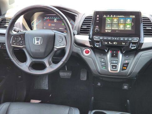 Certified 2024 Honda Odyssey EX-L image 27