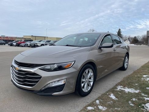 Used 2024 Chevrolet Malibu LT image 7