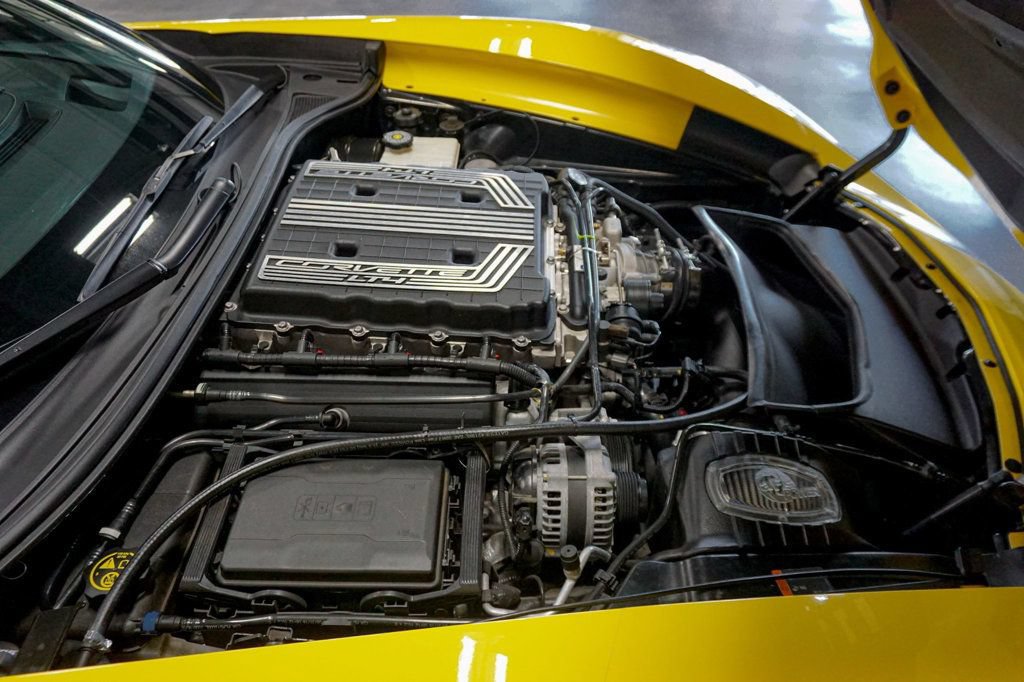 Used 2017 Chevrolet Corvette Z06 RWD image 12